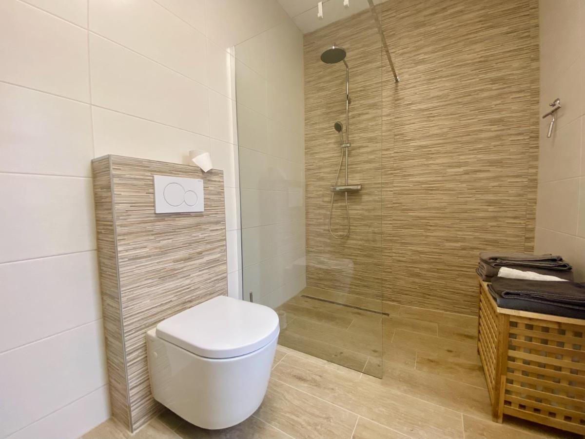 Apartment Reuscher, Trier-newel *